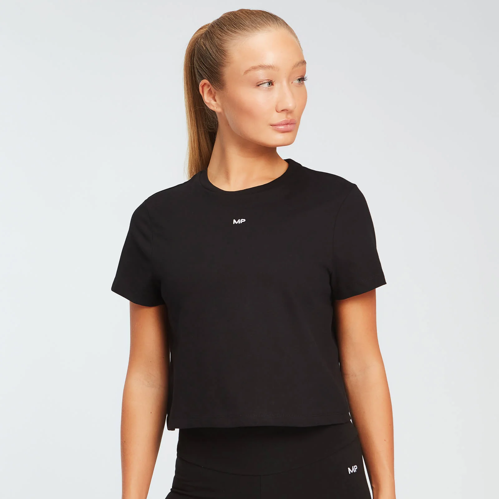 MP Women's Essentials Crop T-Shirt -T-paita - Musta - XS Image 1