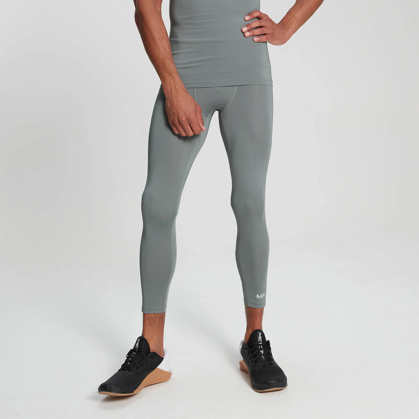 Miesten MP Base Layer ¾ -leggingsit − Storm - XXS Image 1