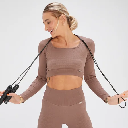 Saumaton pitkähihainen MP x Tatiana Crop Top – pähkinänvärinen