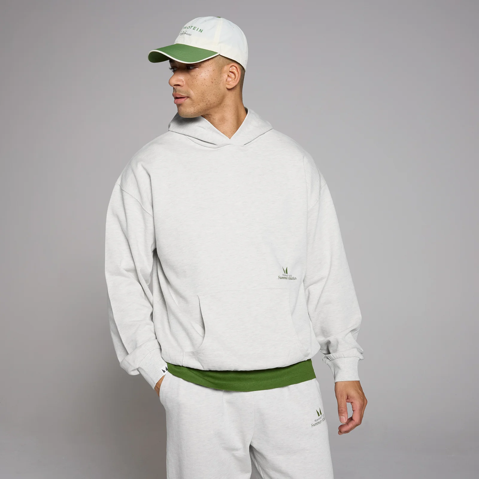 Ylimitoitettu MP Lifestyle -huppari – harmaa merkkeli - S-M Image 1