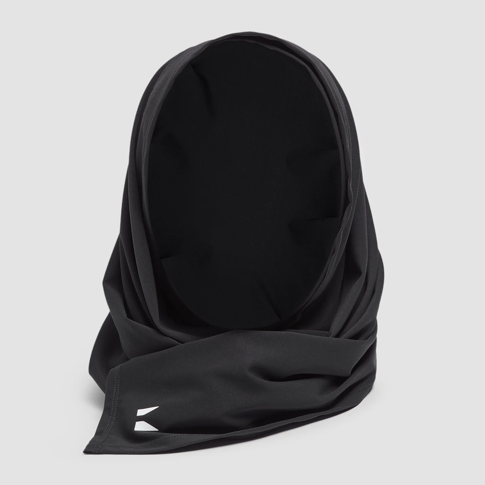 MP-hijab – musta Image 1