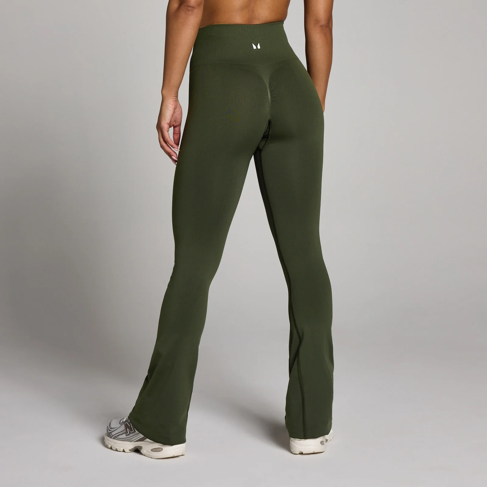 MP Naisten Tempo Saumaton Leveälahkeiset Leggingsit - Metsänvihreä - XS Image 1