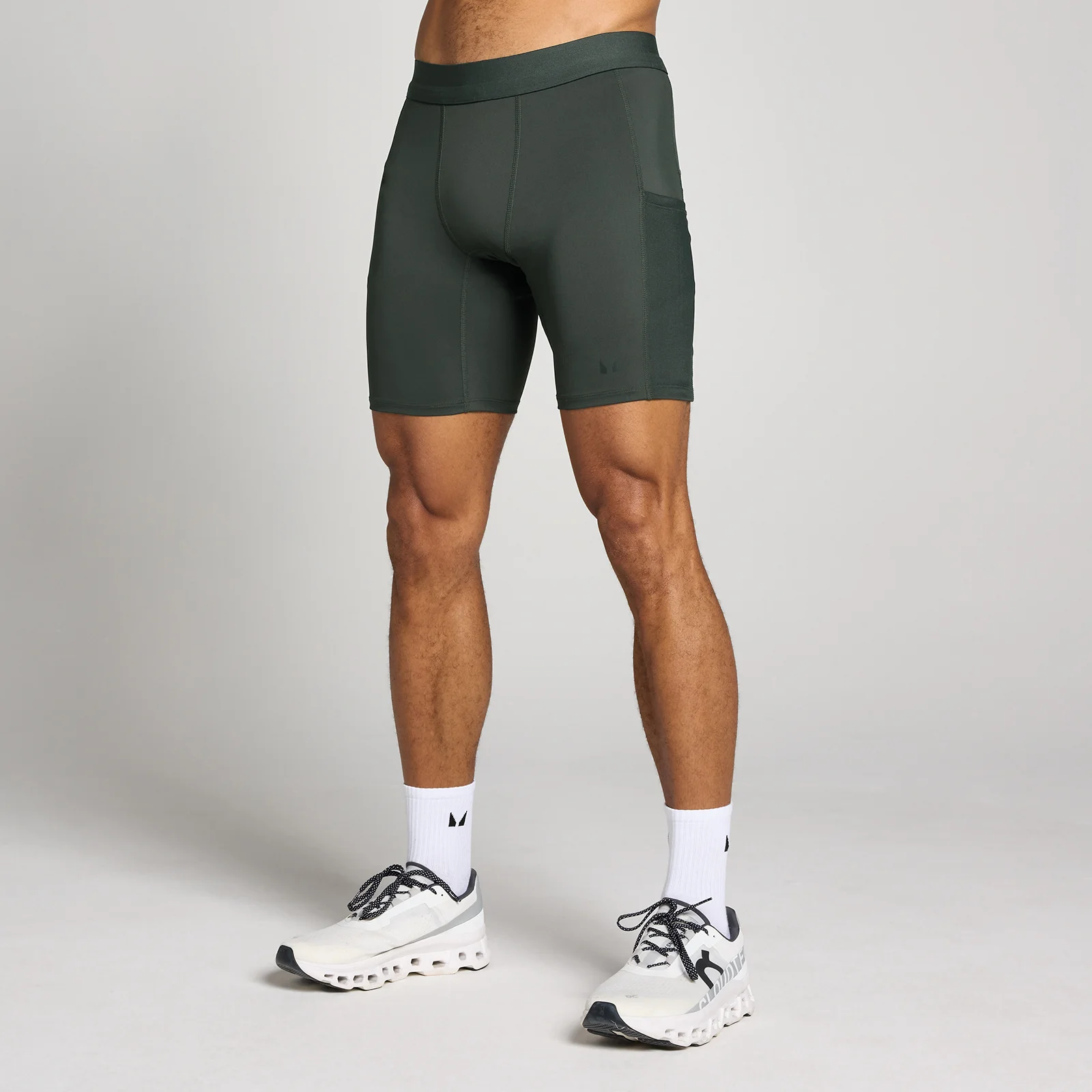 MP Miesten Hybrid Taskullinen Half Tight - Pesty Musta - XS Image 1