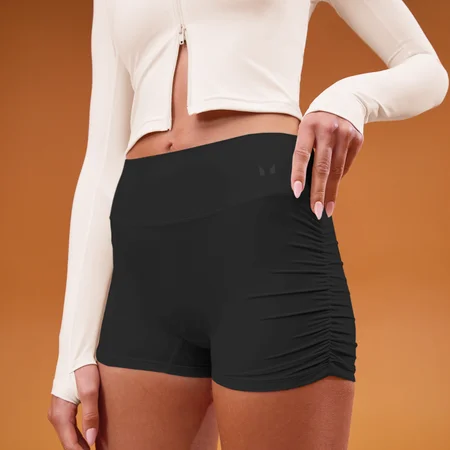 MP naisten Tempo Side Scrunch Booty -shortsit - Musta