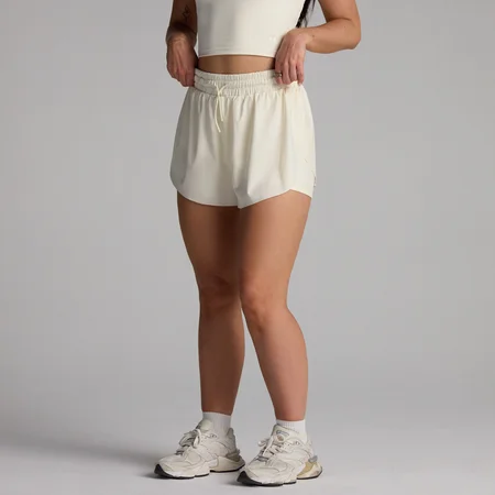 MP Naisten Tempo 2-in-1 Floaty -shortsit - Kookos