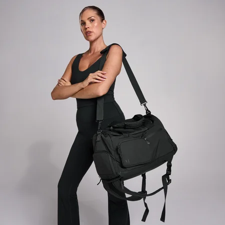 MP Hybrid Duffle -reppu - Pesty musta