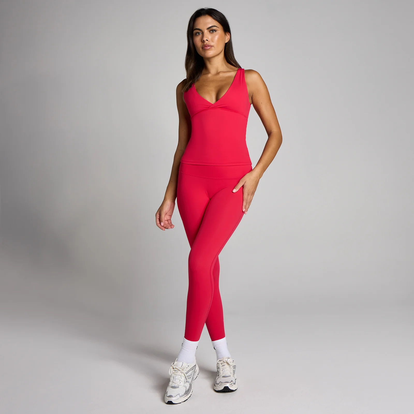 MP Naisten Tempo Triangle Top - Chilli - M Image 3