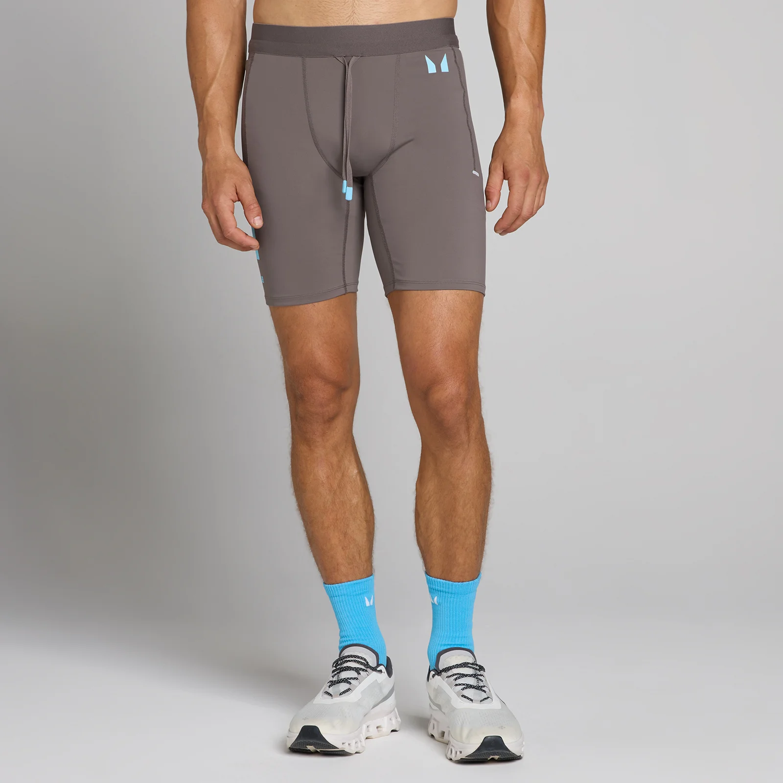 MP miesten Hybrid half tight shortsit - Tuhkanharmaa - XS Image 1